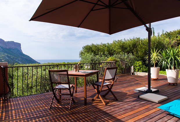 La chambre turquoise - Terrasse vue panoramique sur la baie de Cassis